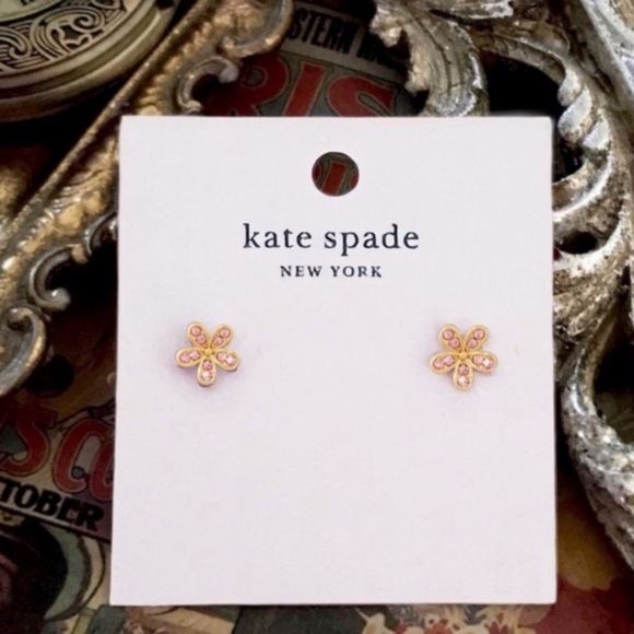 KATE SPADE • Gold Gleaming Gardenia Pink Crystal Flower Earrings - Picture 5 of 5